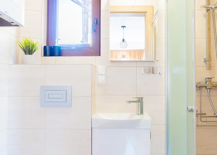 Alex - Nad Zatoka - Piekne Widoki Cisza I Spokoj 斯瓦热沃